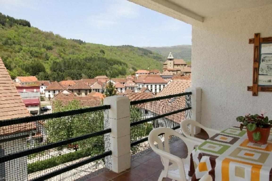 Casa Rural Mantxoalorra Ochagavía Esterno foto
