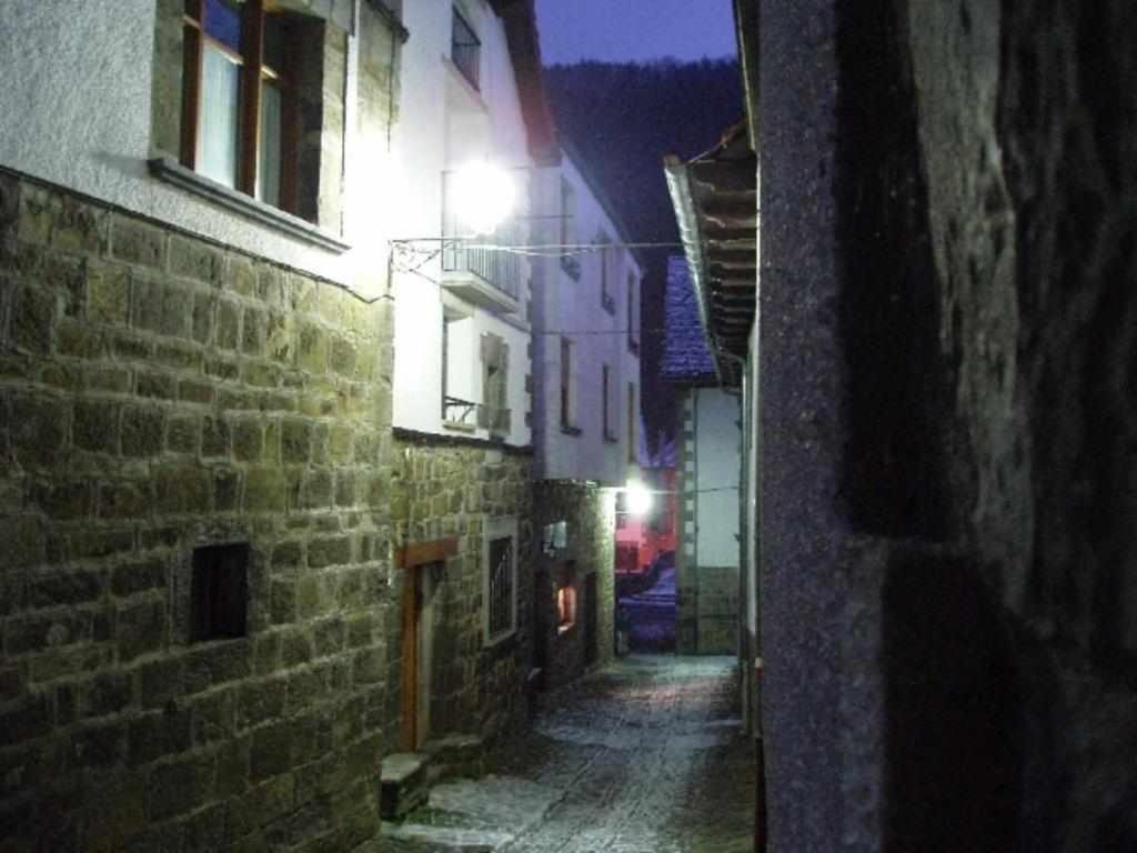 Casa Rural Mantxoalorra Ochagavía Esterno foto