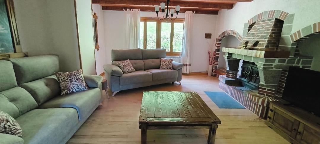 Casa Rural Mantxoalorra Ochagavía Esterno foto